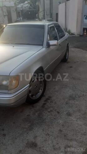 Mercedes E 250 1993, 350,000 km - 2.5 l - Bakı