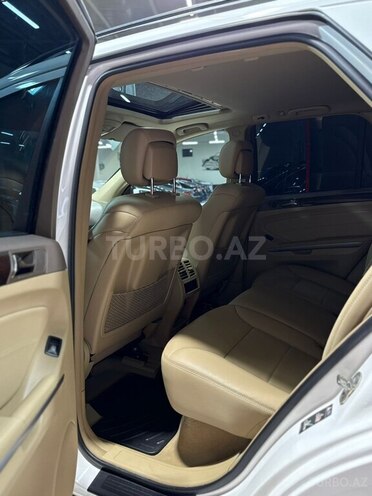 Mercedes ML 350 2010, 227,000 km - 3.5 l - Sumqayıt