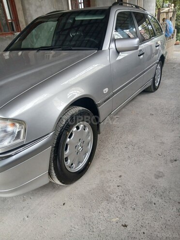 Mercedes C 220 1998, 296,000 km - 2.2 l - Xırdalan