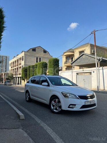 Kia Ceed 2011, 198,728 km - 1.4 l - Bakı