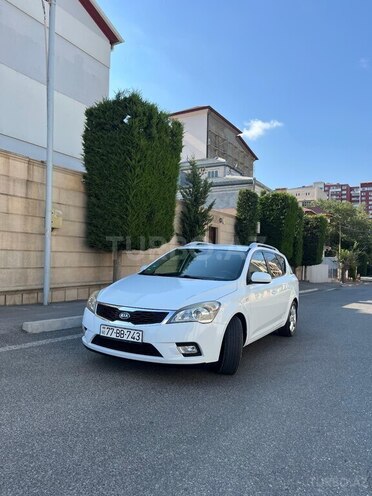 Kia Ceed 2011, 198,728 km - 1.4 l - Bakı