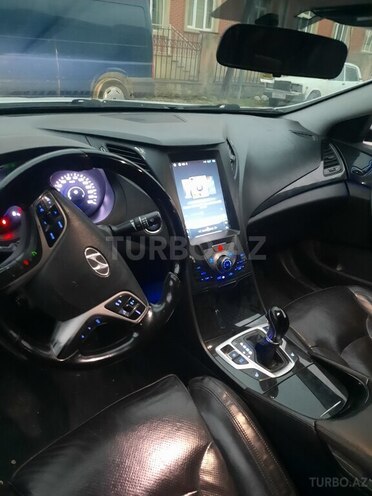 Hyundai Azera 2013, 290,000 km - 2.4 l - Quba