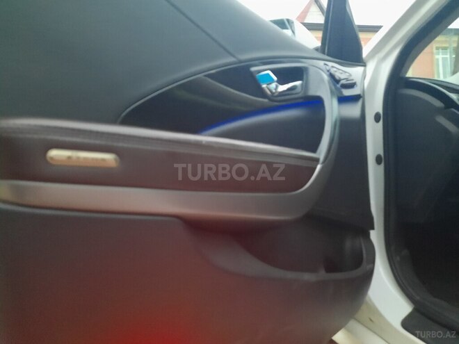 Hyundai Azera 2013, 290,000 km - 2.4 l - Quba