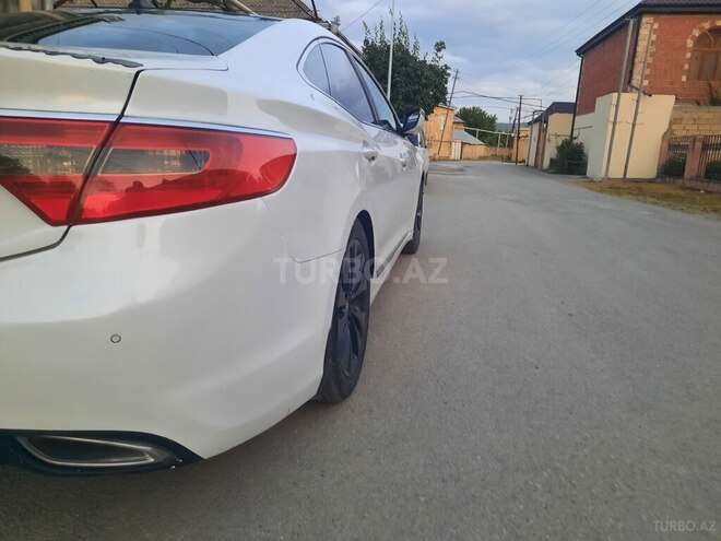 Hyundai Azera 2013, 290,000 km - 2.4 l - Quba