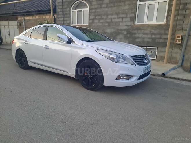 Hyundai Azera 2013, 290,000 km - 2.4 l - Quba