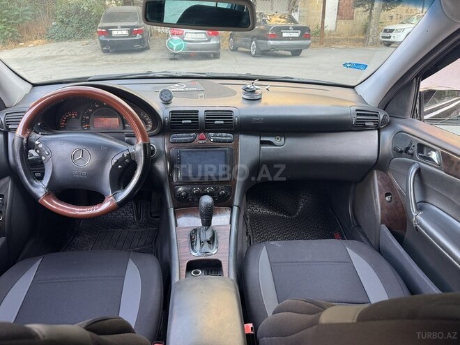 Mercedes C 240 2001, 236,999 km - 2.6 л - Bakı
