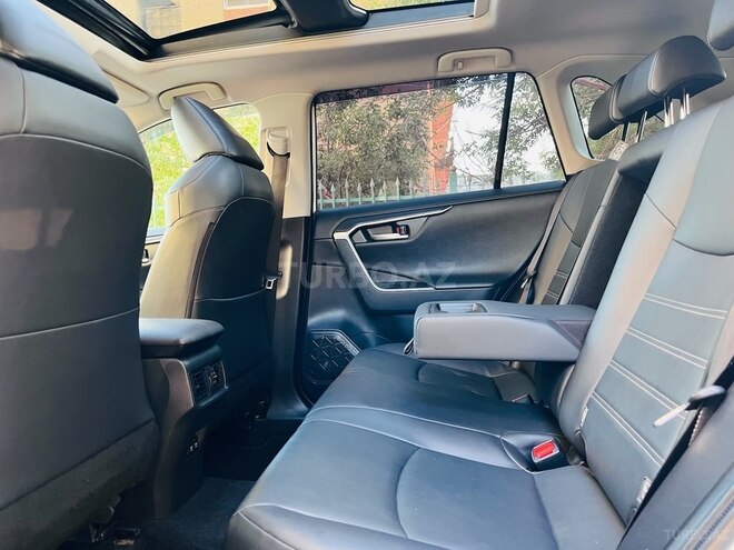 Toyota RAV4 2020, 60,000 km - 2.0 l - Bakı
