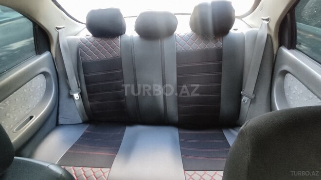Kia  2008, 285,000 km - 1.6 l - Bakı
