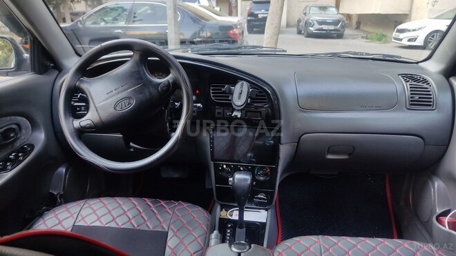 Kia  2008, 285,000 km - 1.6 l - Bakı
