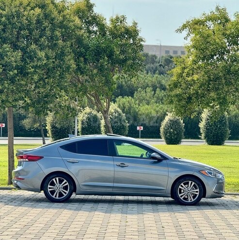 Hyundai Elantra 2017, 107,000 km - 2.0 l - Bakı
