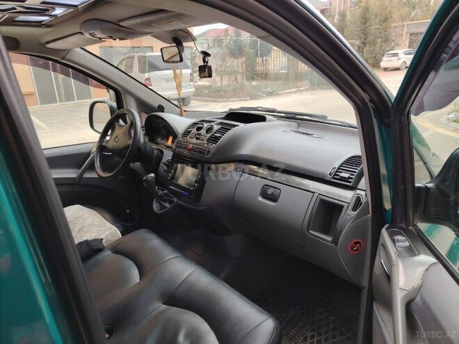 Mercedes Vito 115 2009, 380,000 km - 2.1 л - Bakı