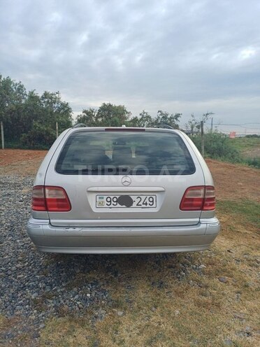 Mercedes E 240 1999, 450,854 km - 2.4 l - İmişli