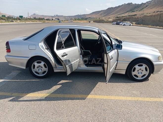 Mercedes C 180 1997, 430,000 km - 1.8 л - Bakı