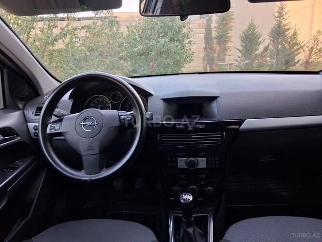 Opel Astra 2006, 254,000 km - 1.4 l - Bakı