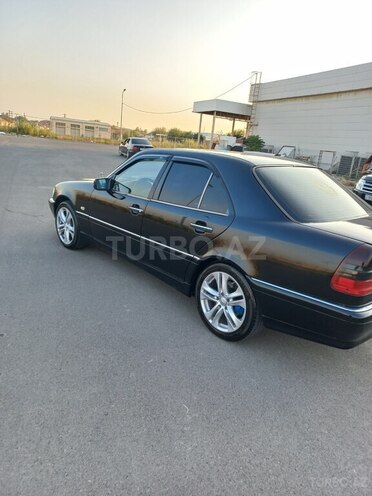 Mercedes C 240 1998, 363,000 km - 2.4 l - Bakı