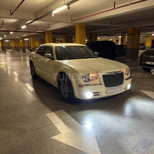 Chrysler 300C 2005, 337,000 km - 3.5 l - Bakı