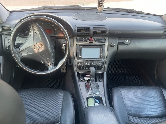 Mercedes C 230 2004, 320,000 km - 1.8 l - Bakı
