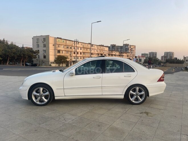 Mercedes C 230 2004, 320,000 km - 1.8 l - Bakı