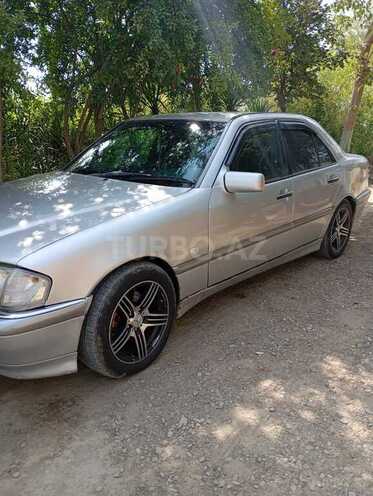 Mercedes C 240 1997, 327,000 km - 2.4 л - Salyan