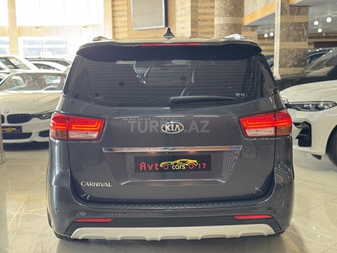 Kia Carnival 2015, 117,000 km - 2.2 l - Bakı