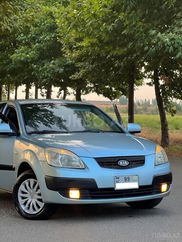 Kia Rio 2005, 470,000 km - 1.5 l - Masallı