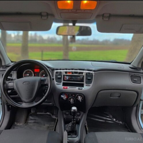 Kia Rio 2005, 470,000 km - 1.5 l - Masallı