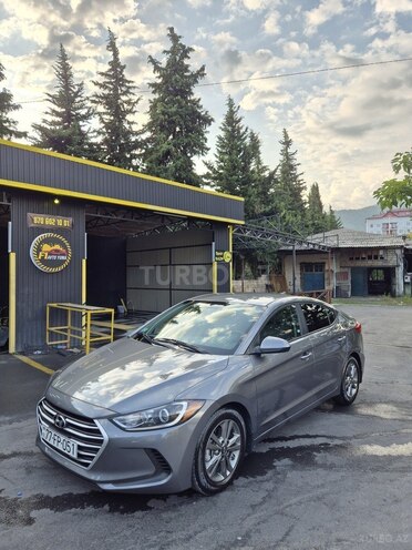 Hyundai Elantra 2018, 65,000 km - 2.0 л - Zaqatala