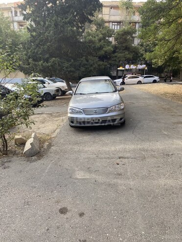 Nissan Sunny 2005, 377,088 km - 1.3 l - Bakı