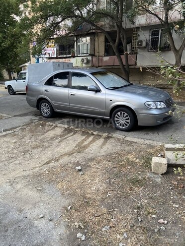 Nissan Sunny 2005, 377,088 km - 1.3 l - Bakı