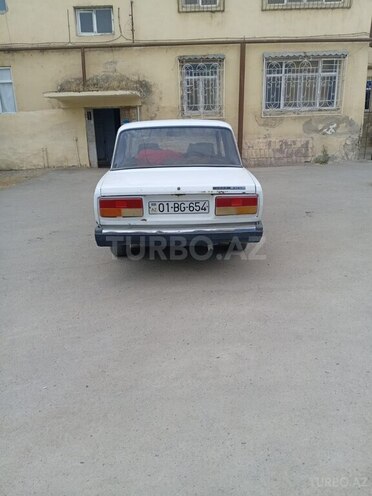 LADA (VAZ) 2107 2003, 500,000 km - 1.6 l - Salyan