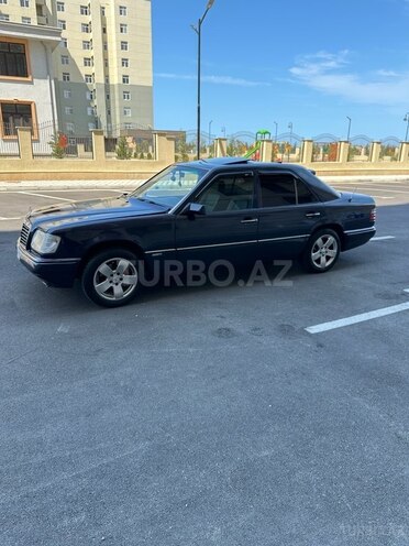 Mercedes E 200 1994, 386,000 km - 2.0 л - Bakı