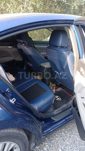 Hyundai Elantra 2019, 168,981 km - 2.0 l - Bakı