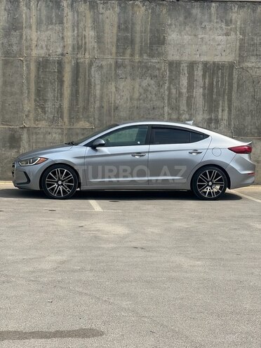 Hyundai Elantra 2017, 315,000 km - 2.0 л - Bakı