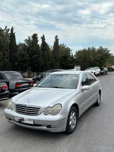 Mercedes C 200 2000, 195,000 km - 2.0 л - Bakı