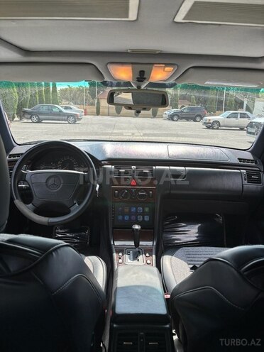 Mercedes E 230 1996, 405,000 km - 2.3 l - Bakı