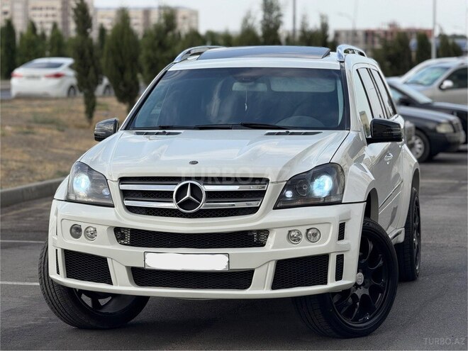 Mercedes  2009, 195,136 km - 6.1 l - Gəncə