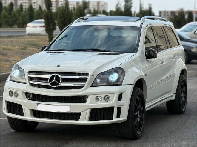 Mercedes  2009, 195,136 km - 6.1 l - Gəncə