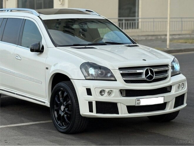 Mercedes  2009, 195,136 km - 6.1 l - Gəncə