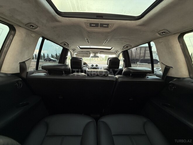 Mercedes  2009, 195,136 km - 6.1 l - Gəncə