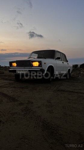 LADA (VAZ) 2107 2003, 690,000 km - 1.6 л - Bakı