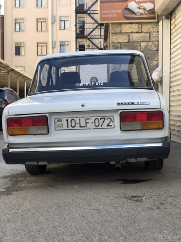 LADA (VAZ) 2107 2003, 690,000 km - 1.6 л - Bakı