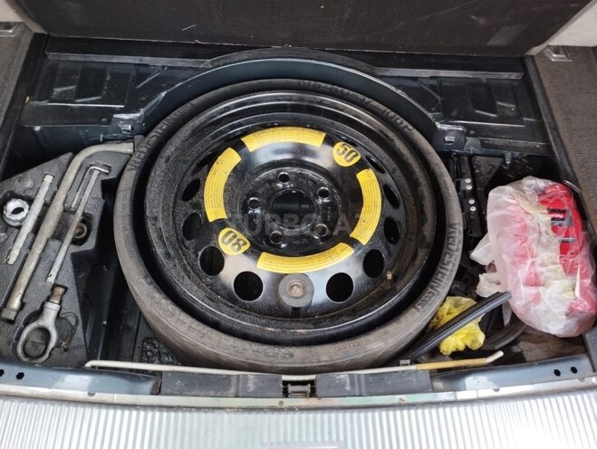 Volkswagen Touareg 2004, 217,500 km - 3.2 l - Gəncə