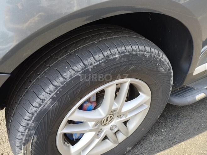 Volkswagen Touareg 2004, 217,500 km - 3.2 l - Gəncə