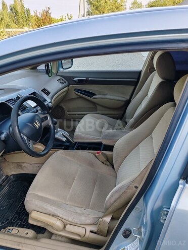 Honda Civic 2007, 318,000 km - 1.3 л - Bakı