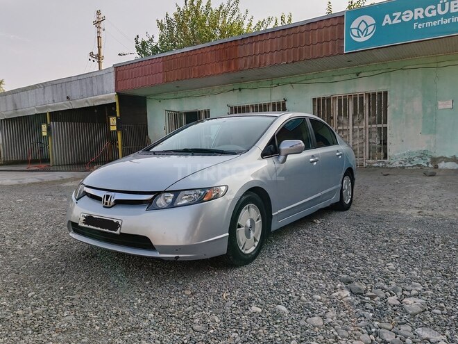 Honda Civic 2007, 318,000 km - 1.3 л - Bakı