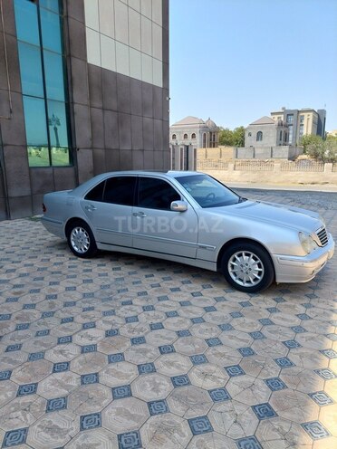 Mercedes E 270 1999, 303,000 km - 2.7 l - Gəncə