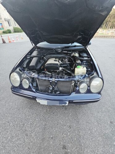 Mercedes E 200 2000, 416,000 km - 2.0 l - Bakı