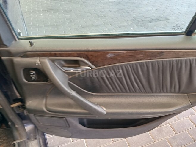 Mercedes E 270 2000, 558,000 km - 2.7 l - Bakı