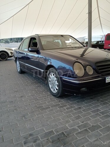 Mercedes E 270 2000, 558,000 km - 2.7 l - Bakı
