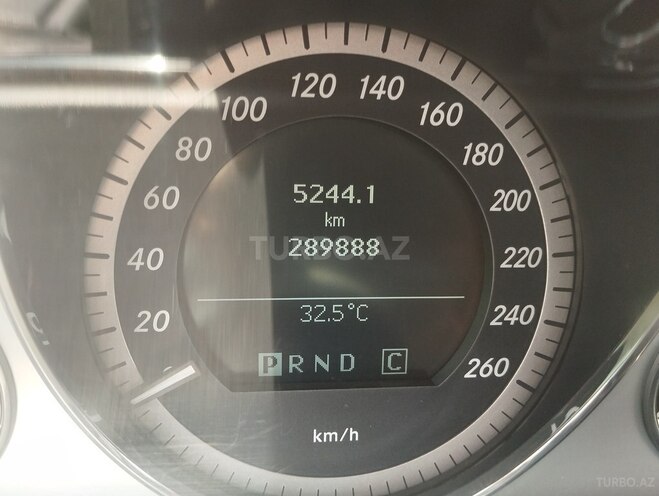 Mercedes E 200 2009, 289,000 km - 1.8 l - Bakı